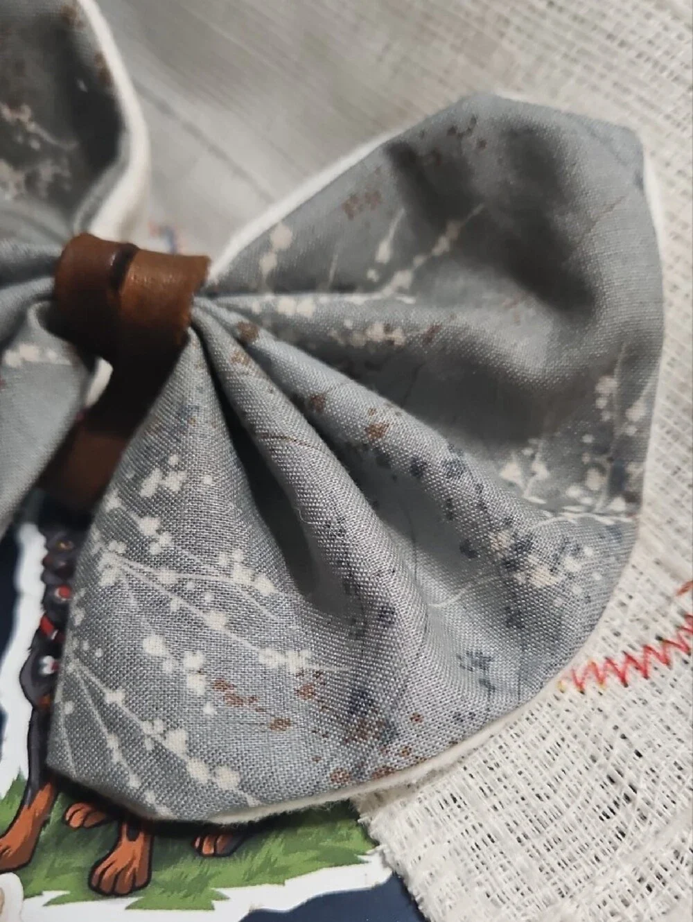 Handcrafted Gray Floral And Brown Leather Knot Bow Pet Collar Accent NEW